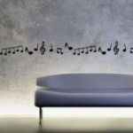 Cenefa de notas musicales y clave de sol